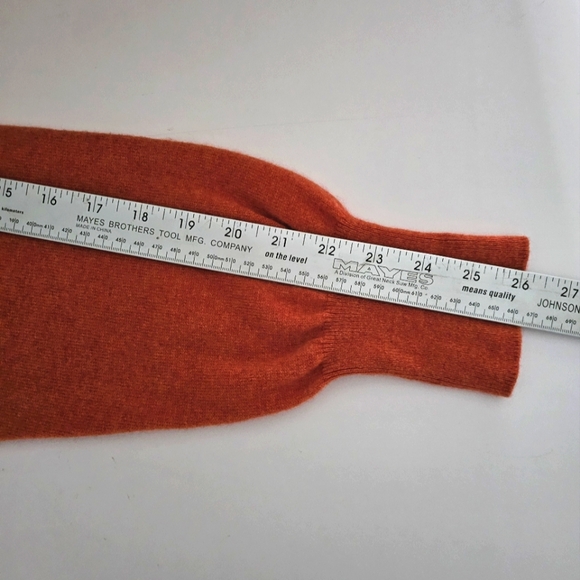 Forte 100% Cashmere Sweater Mens Size L Burnt Orange V-Neck Fall Soft Cozy Fall - Picture 8 of 9